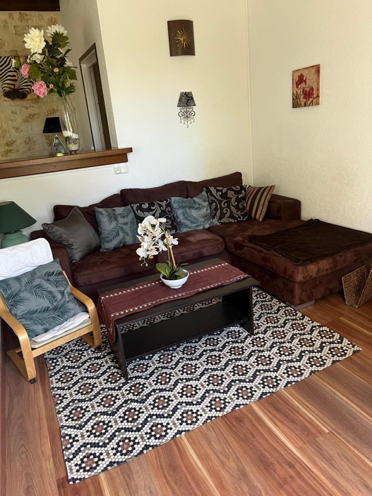 Charmant Logement Entier A La Campagne Sencenac-Puy-de-Fourches Dış mekan fotoğraf